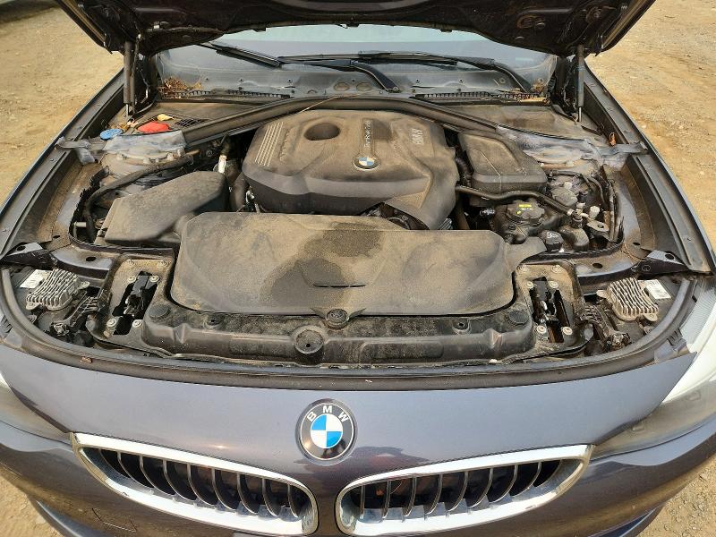 61389656 :رقم المزاد ، WBA8Z9C33HG827249 vin ، 2017 Bmw 330 مزاد بيع