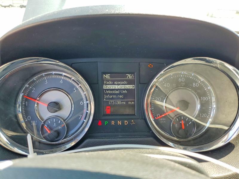 2013 Chrysler Town & Country მანქანა იყიდება აუქციონზე, vin: 2C4RC1BG0DR802123, აუქციონის ნომერი: 60218826