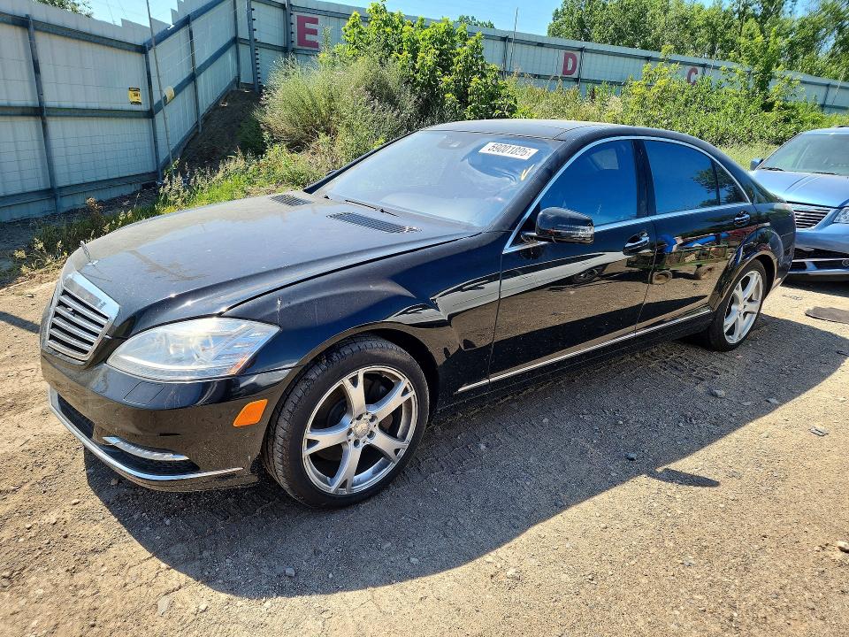 59001896 :رقم المزاد ، WDDNG9EB4DA507117 vin ، 2013 Mercedes-benz S مزاد بيع