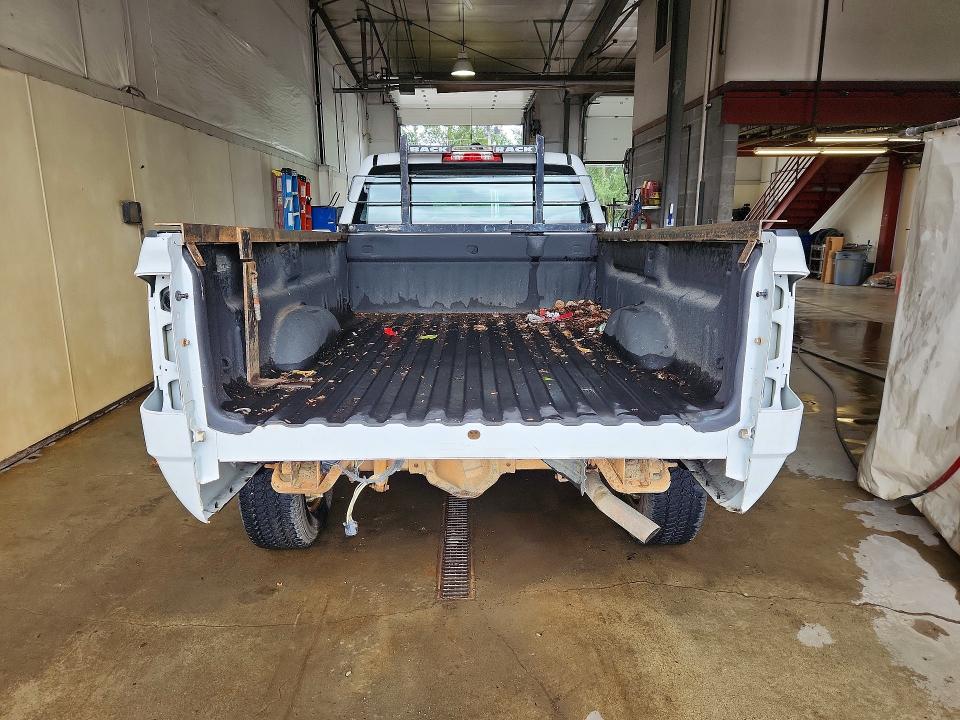 Продаж на аукціоні авто 2015 Chevrolet Silverado, vin: 1GB1KUEG8FF650135, номер лоту: 61222266