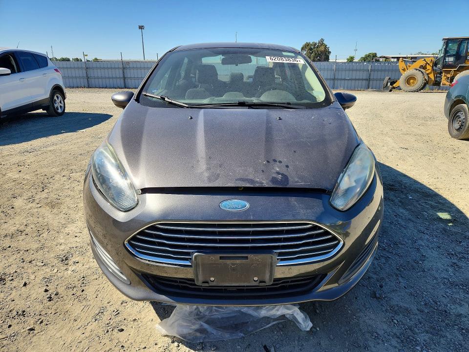 62083836 :رقم المزاد ، 3FADP4BJ8HM145229 vin ، 2017 Ford Fiesta مزاد بيع