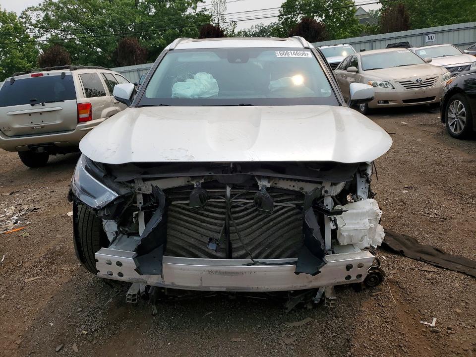2022 Toyota Highlander მანქანა იყიდება აუქციონზე, vin: 5TDGZRBH4NS221536, აუქციონის ნომერი: 60814656