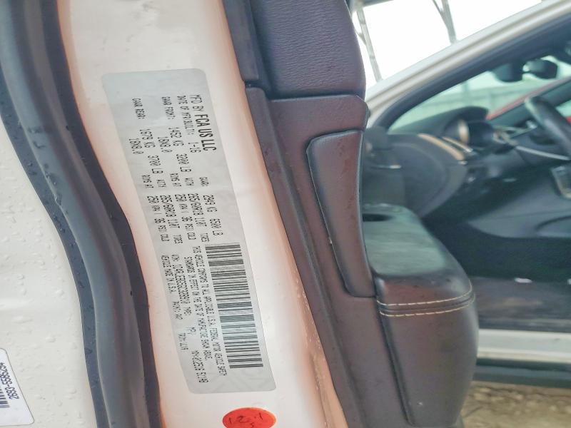 62204086 :رقم المزاد ، 1C4RJEBG5GC328910 vin ، 2016 Jeep Grand Cherokee مزاد بيع