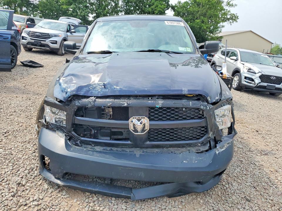 Продажа на аукционе авто 2018 Ram 1500, vin: 1C6RR7FT6JS261296, номер лота: 61897386