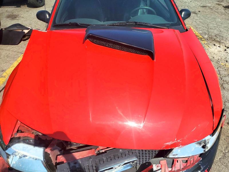 63004106 :رقم المزاد ، 1FAFP42X92F191429 vin ، 2002 Ford Mustang مزاد بيع