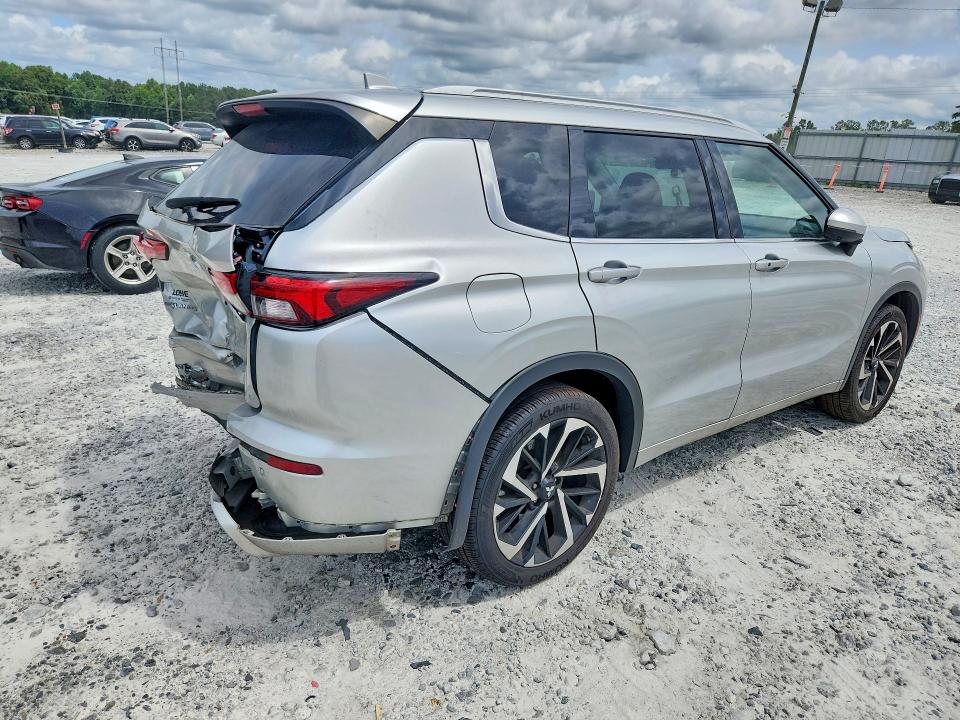 61794106 :رقم المزاد ، JA4J4VA80PZ007315 vin ، 2023 Mitsubishi Outlander مزاد بيع