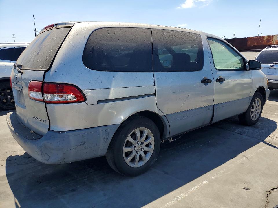 62254856 :رقم المزاد ، 4T3ZF19C41U374598 vin ، 2001 Toyota Sienna مزاد بيع