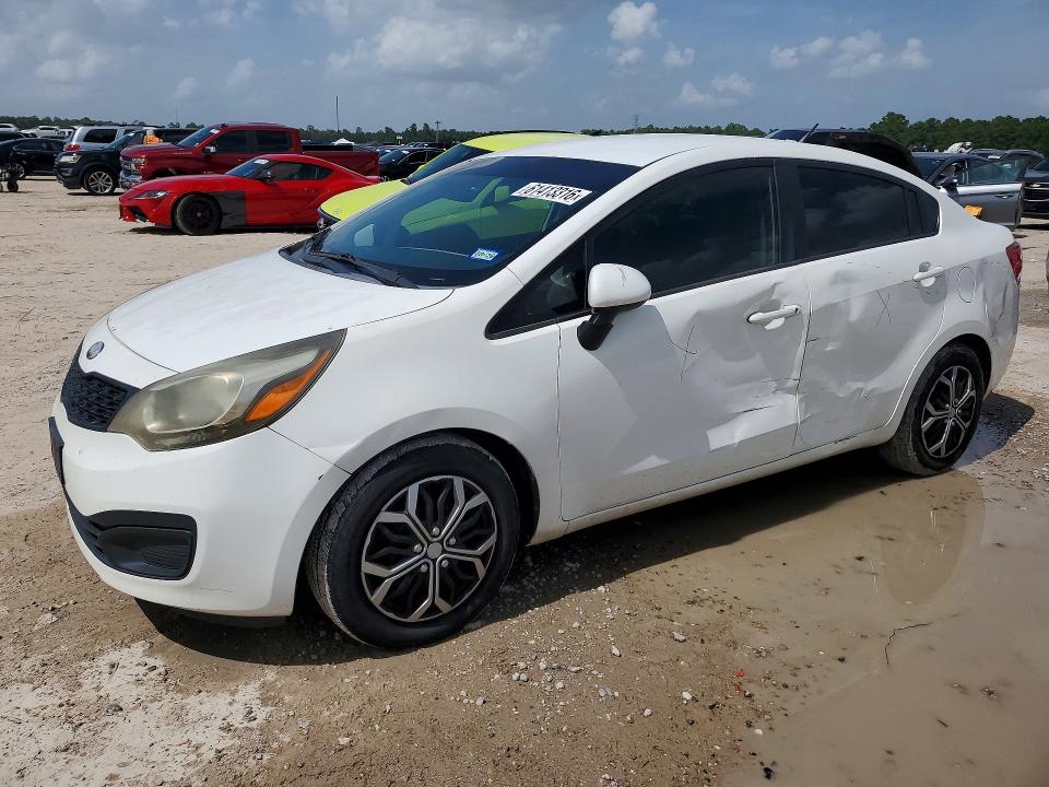Продажа на аукционе авто 2015 Kia Rio, vin: KNADM4A38F6445059, номер лота: 61413316