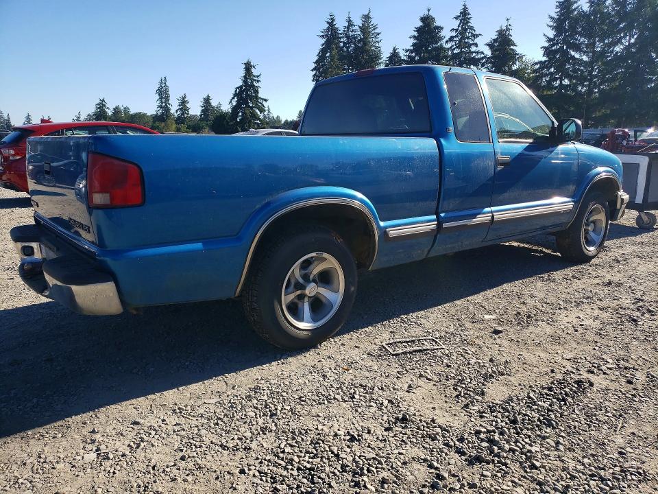 63247906 :رقم المزاد ، 1GCCS1955Y8241898 vin ، 2000 Chevrolet S Truck مزاد بيع