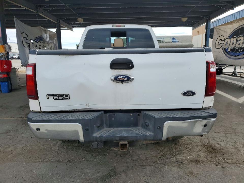 60112856 :رقم المزاد ، 1FT7W2BT8FEA01635 vin ، 2015 Ford F250 مزاد بيع