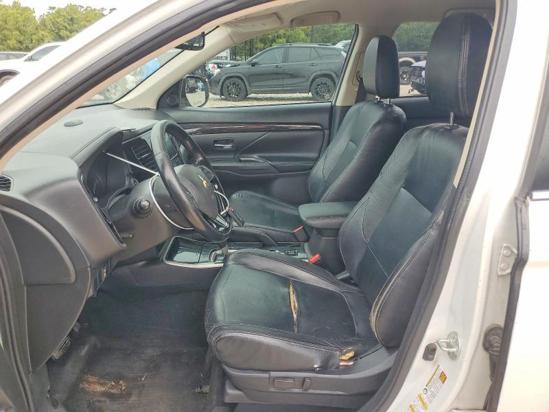 61202656 :رقم المزاد ، JA4AD3A36HZ028941 vin ، 2017 Mitsubishi Outlander مزاد بيع