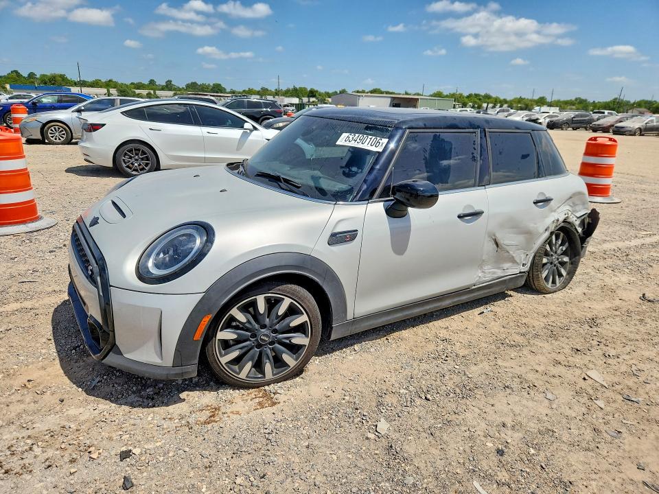 Продажа на аукционе авто 2023 Mini Cooper, vin: WMW53DK02P2T17873, номер лота: 63490106