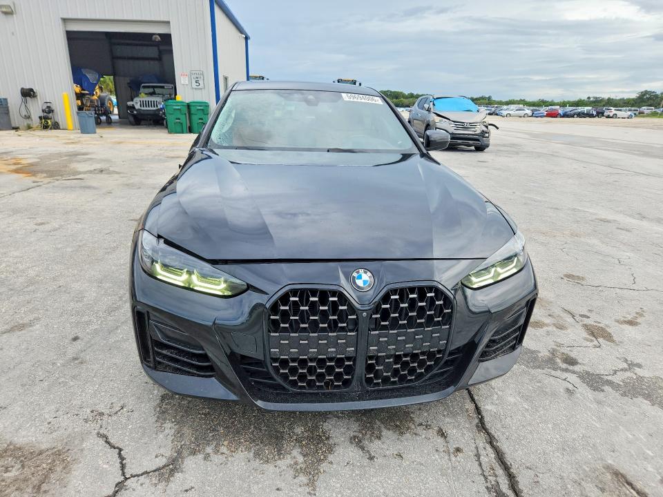 59694006 :رقم المزاد ، WBA63AV06NFM12750 vin ، 2022 Bmw 430i مزاد بيع