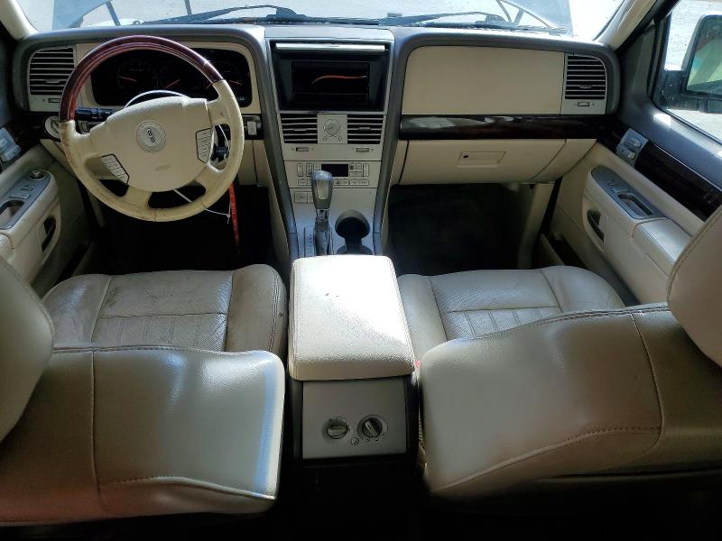 Продажа на аукционе авто 2004 Lincoln Aviator, vin: 5LMEU88HX4ZJ01060, номер лота: 62812376