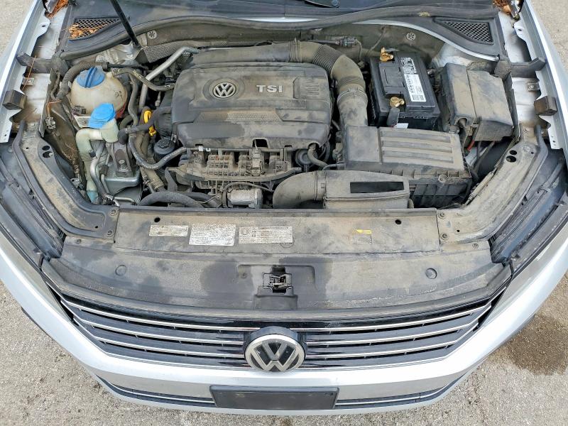 Продажа на аукционе авто 2016 Volkswagen Passat, vin: 1VWBS7A34GC032010, номер лота: 62418756