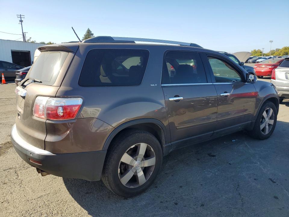 59340406 :رقم المزاد ، 1GKKRRED0BJ365990 vin ، 2011 Gmc Acadia مزاد بيع