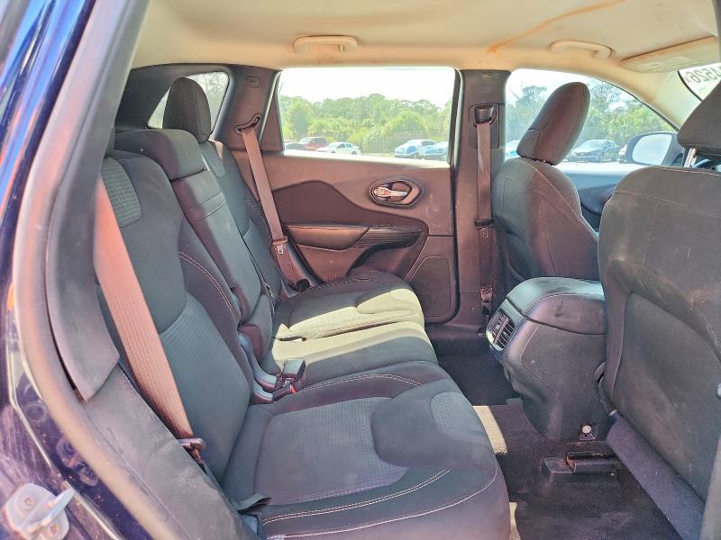 Продаж на аукціоні авто 2016 Jeep Cherokee, vin: 1C4PJMCS6GW323329, номер лоту: 61734526
