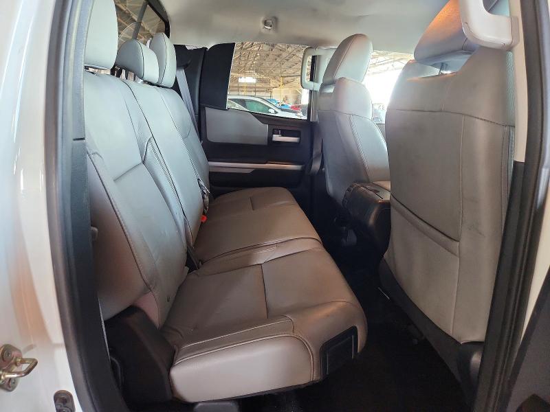 Продаж на аукціоні авто 2016 Toyota Tundra, vin: 5TFSY5F15GX210111, номер лоту: 62801316