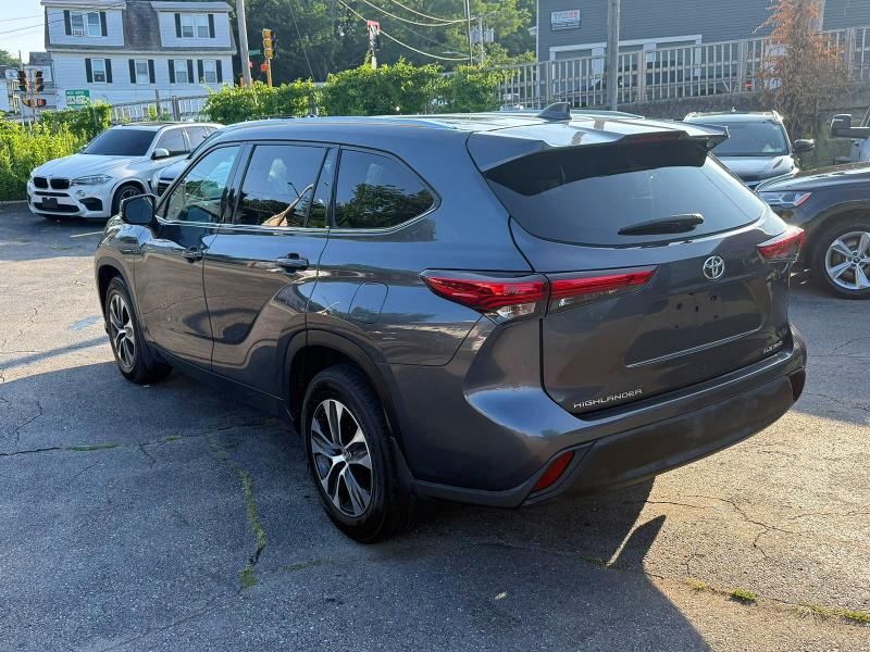 60928286 :رقم المزاد ، 5TDHZRBH6LS010646 vin ، 2020 Toyota Highlander مزاد بيع