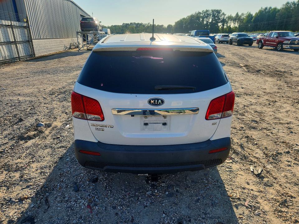 Продажа на аукционе авто 2011 Kia Sorento, vin: 5XYKU4A14BG031065, номер лота: 61185596