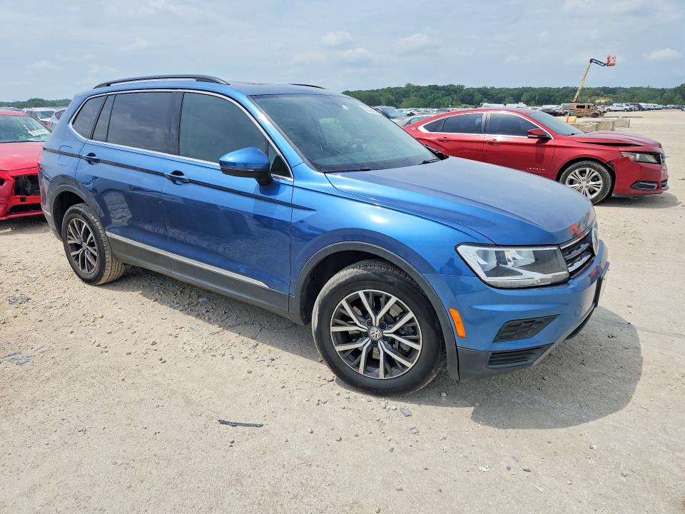 62338286 :رقم المزاد ، 3VV2B7AX8JM218386 vin ، 2018 Volkswagen Tiguan مزاد بيع