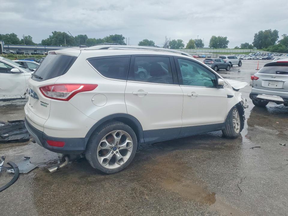 63141746 :رقم المزاد ، 1FMCU0J95EUD43865 vin ، 2014 Ford Escape مزاد بيع