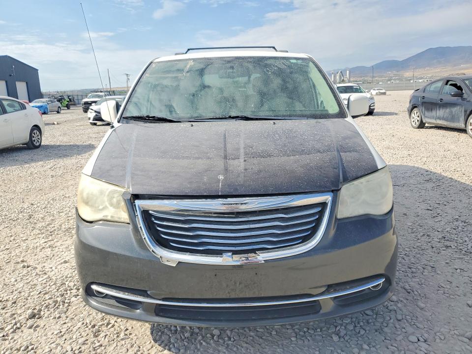 60691776 :رقم المزاد ، 2C4RC1BG0CR138839 vin ، 2012 Chrysler Town & Country مزاد بيع