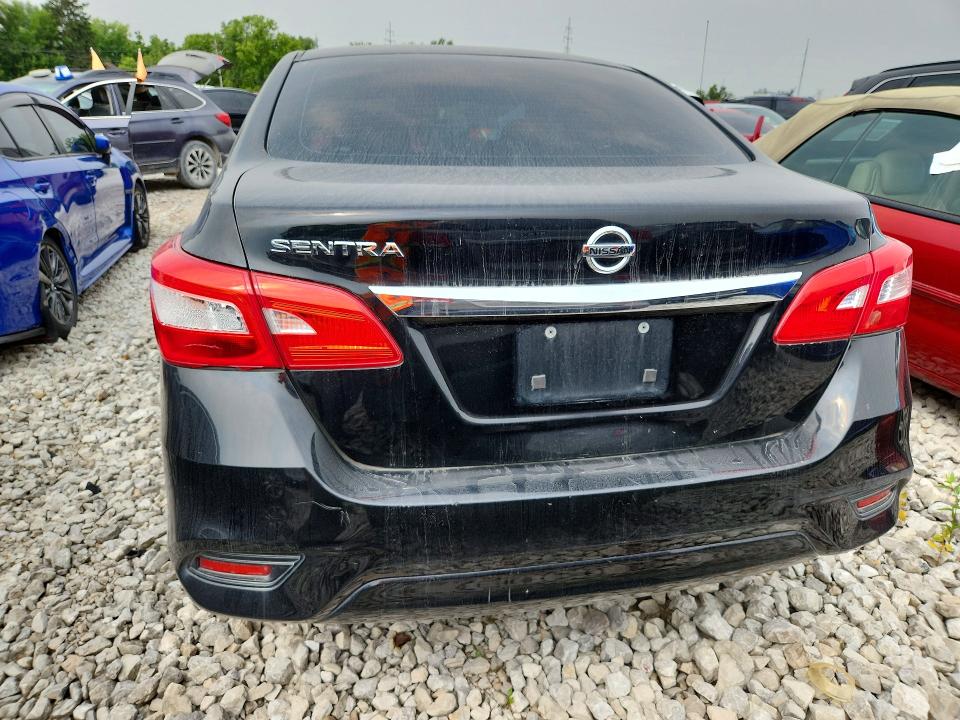 62390476 :رقم المزاد ، 3N1AB7AP6KY256187 vin ، 2019 Nissan Sentra مزاد بيع
