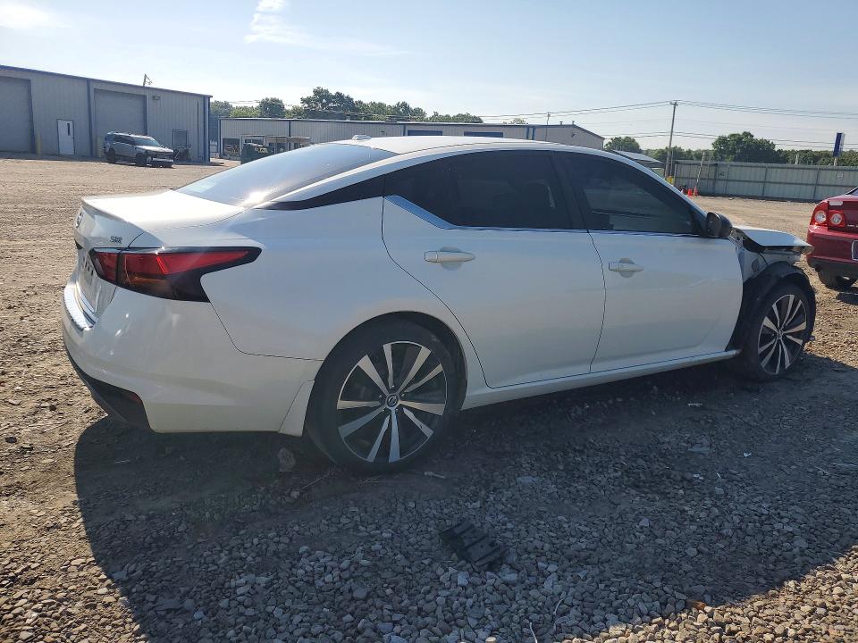 59386126 :رقم المزاد ، 1N4BL4CVXKN322039 vin ، 2019 Nissan Altima مزاد بيع