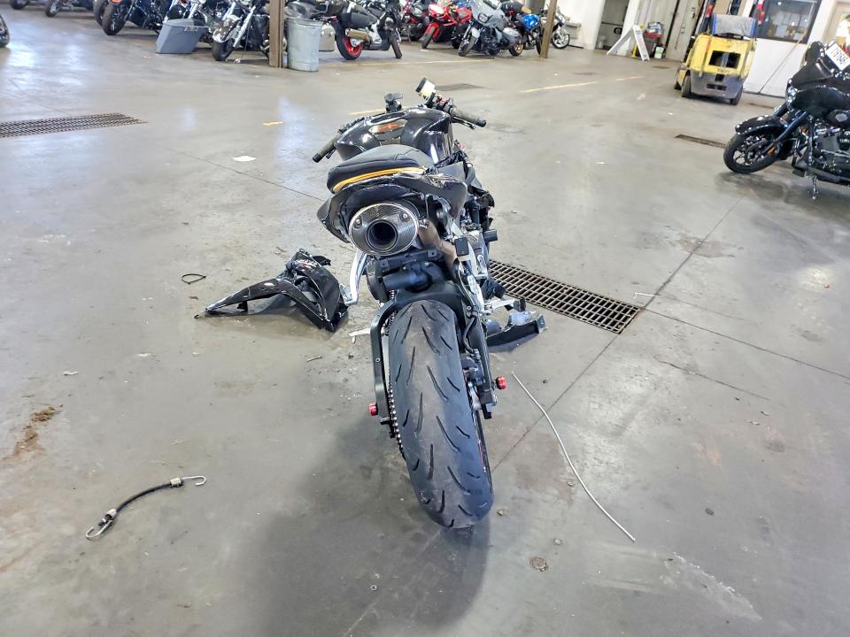Продажа на аукционе авто 2008 Honda Cbr600, vin: JH2PC40058M106663, номер лота: 61137646