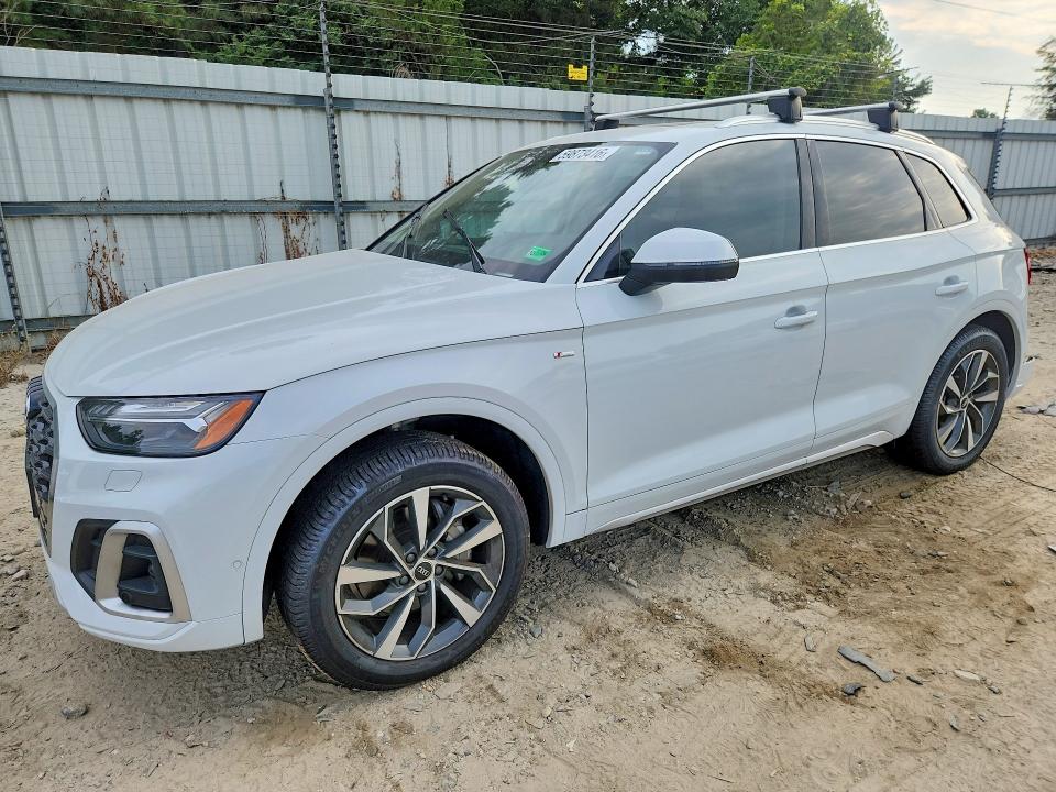 59873416 :رقم المزاد ، WA1FAAFY6N2026912 vin ، 2022 Audi Q5 مزاد بيع