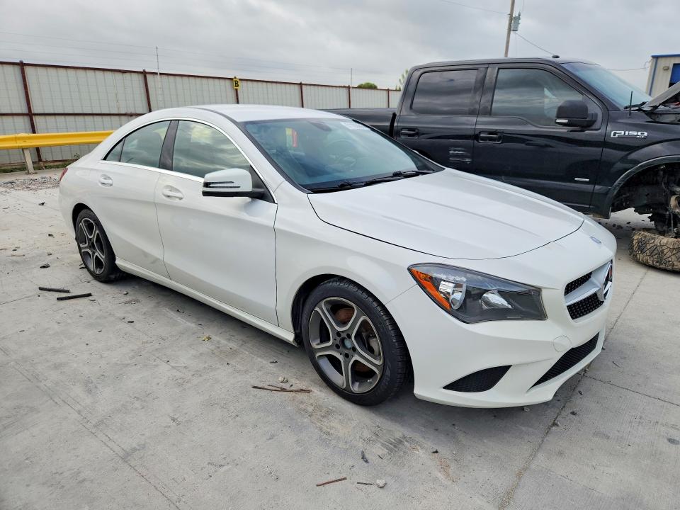 61163086 :رقم المزاد ، WDDSJ4EB7EN035514 vin ، 2014 Mercedes-benz Cla مزاد بيع