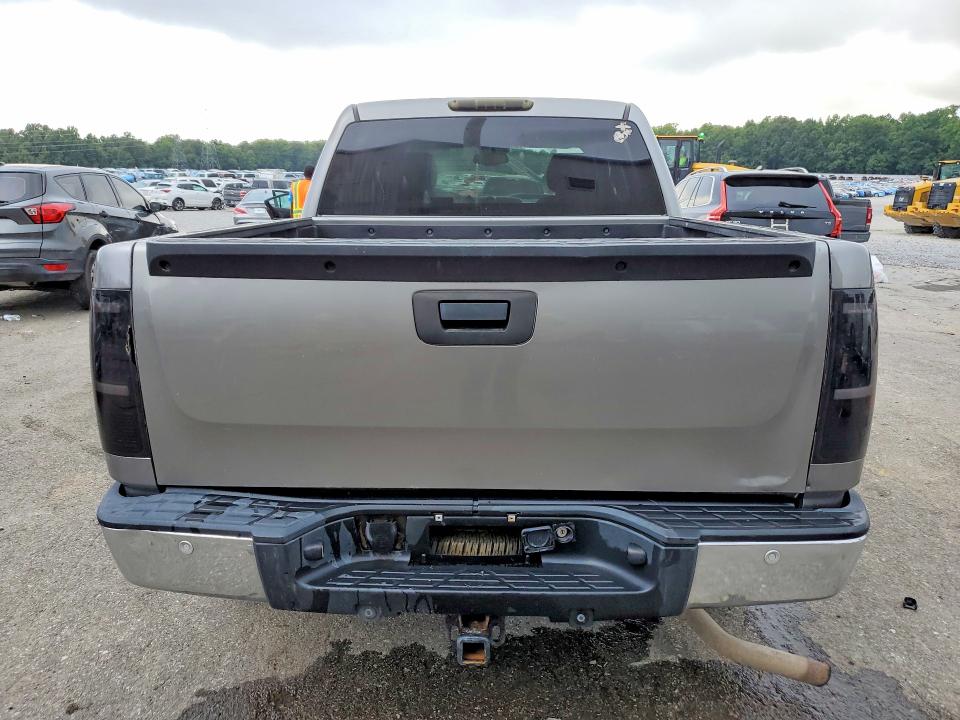 61311466 :رقم المزاد ، 2GTEK13J181284863 vin ، 2008 Gmc Sierra مزاد بيع