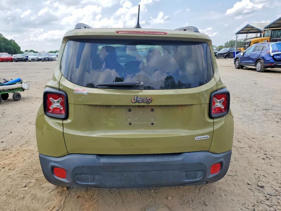 2015 Jeep Renegade მანქანა იყიდება აუქციონზე, vin: ZACCJABT0FPB56114, აუქციონის ნომერი: 59280046