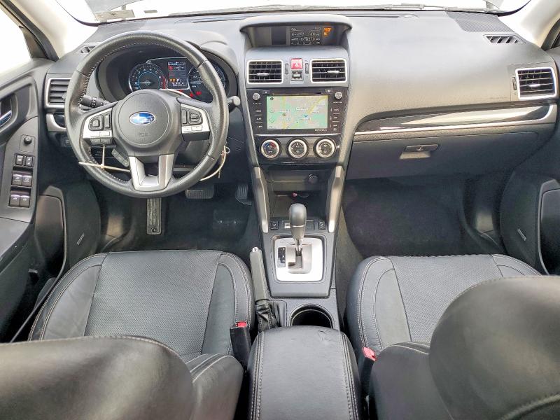 61852136 :رقم المزاد ، JF2SJARC6JH501360 vin ، 2018 Subaru Forester مزاد بيع