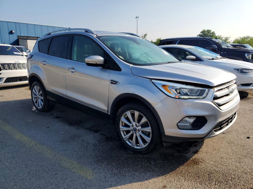 Продаж на аукціоні авто 2017 Ford Escape, vin: 1FMCU9JD1HUC21713, номер лоту: 59765656