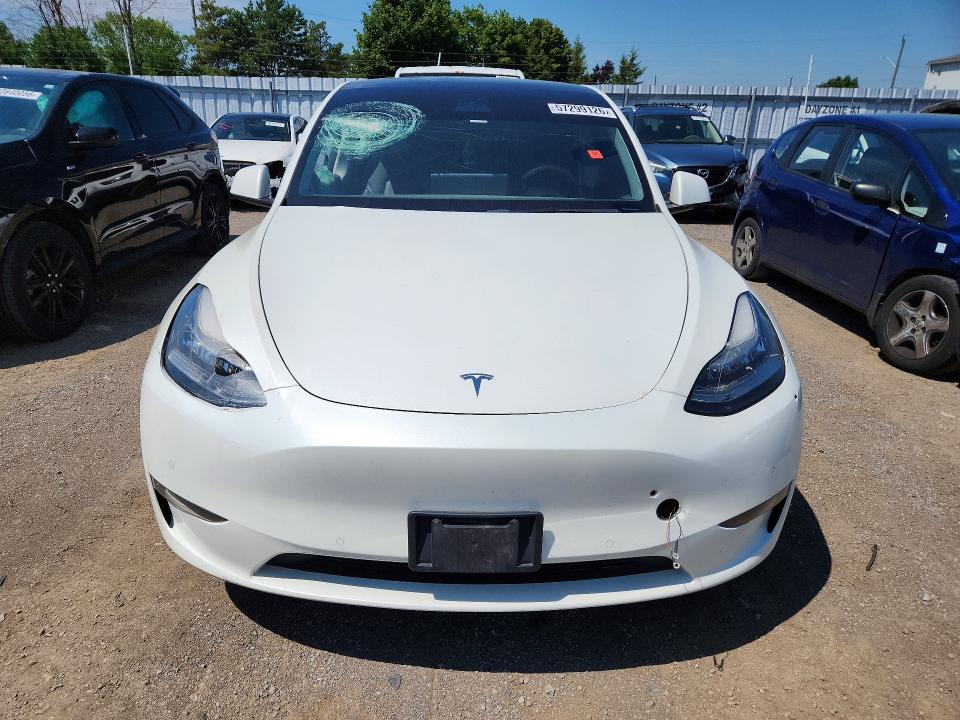 Auction sale of the 2021 Tesla Model Y, vin: 5YJYGDEE0MF139966, lot number: 57299126