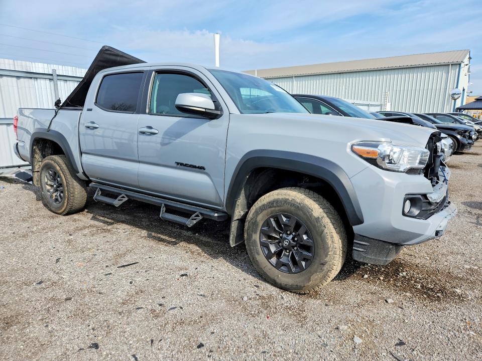 57668296 :رقم المزاد ، 5TFCZ5AN9MX278645 vin ، 2021 Toyota Tacoma مزاد بيع