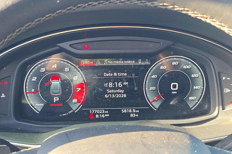 2021 Audi Q8 მანქანა იყიდება აუქციონზე, vin: WA1FVAF14MD026496, აუქციონის ნომერი: 61393366