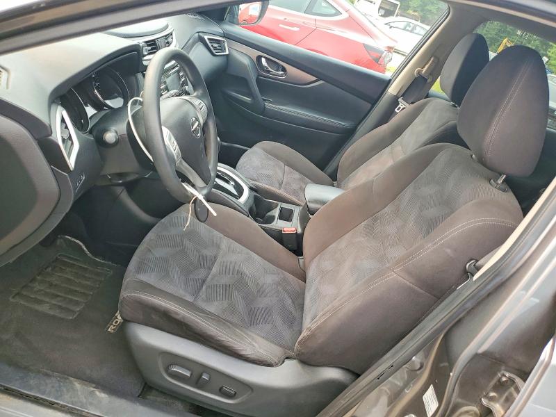 60221996 :رقم المزاد ، KNMAT2MV4FP542246 vin ، 2015 Nissan Rogue مزاد بيع