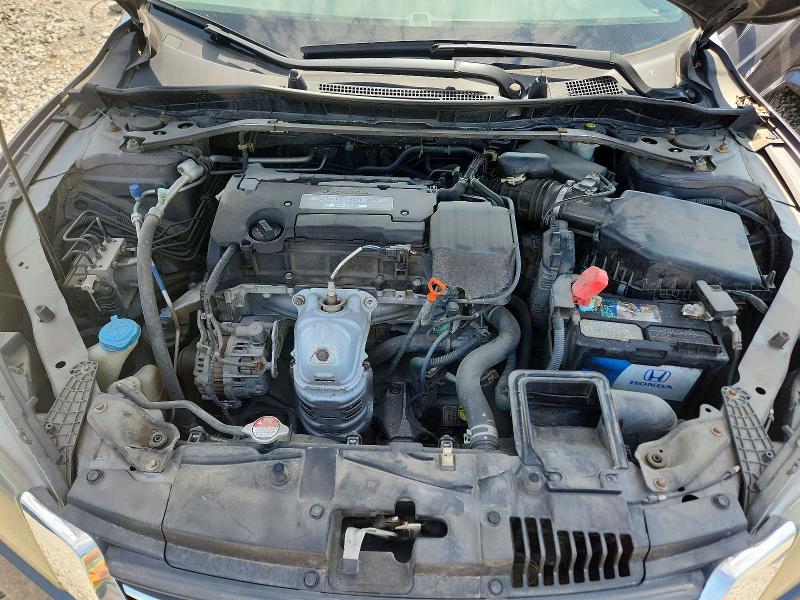 59585306 :رقم المزاد ، 1HGCR2F51FA111114 vin ، 2015 Honda Accord مزاد بيع