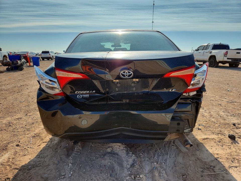 60080396 :رقم المزاد ، 5YFBURHE1JP808558 vin ، 2018 Toyota Corolla Se Manual مزاد بيع