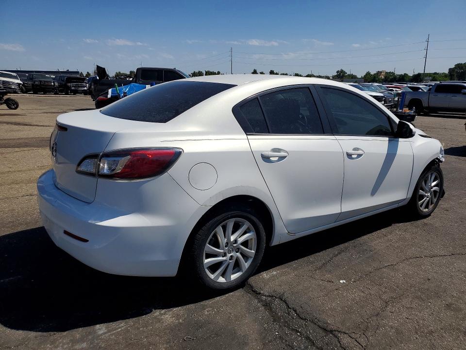 61596466 :رقم المزاد ، JM1BL1VF3C1510697 vin ، 2012 Mazda 3 مزاد بيع
