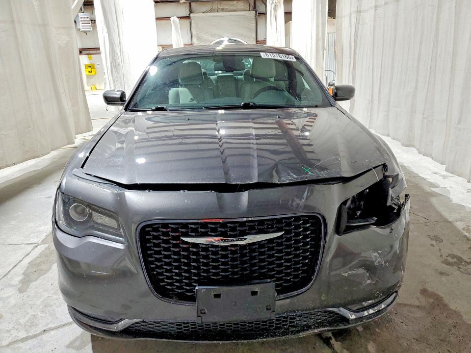 Aukcja sprzedaży 2017 Chrysler 300, vin: 2C3CCABG7HH662612, numer aukcji: 61576166