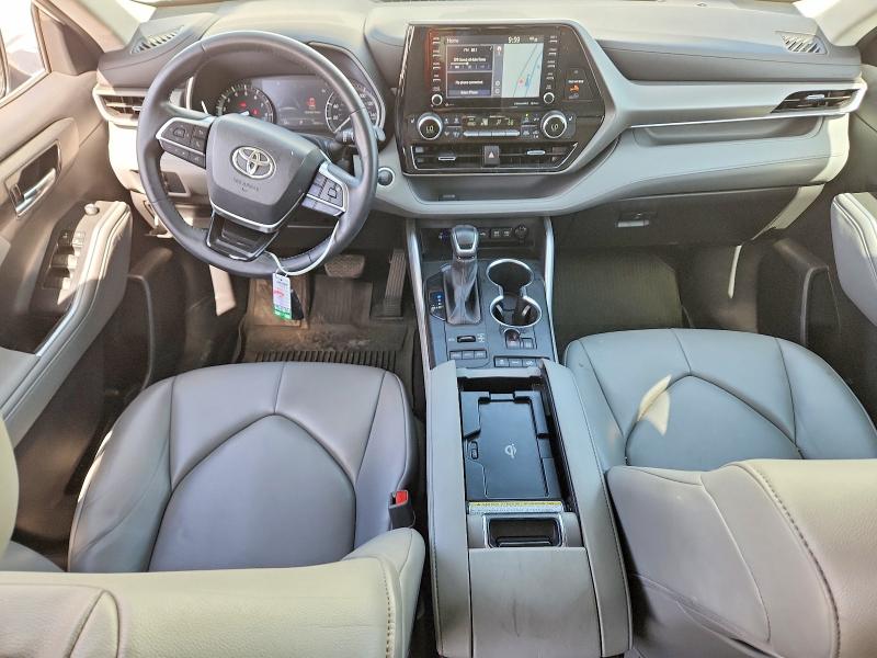 60134166 :رقم المزاد ، 5TDHZRBHXMS538014 vin ، 2021 Toyota Highlander مزاد بيع