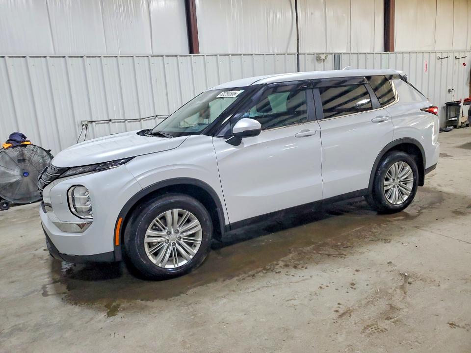 Auction sale of the 2022 Mitsubishi Outlander, vin: JA4J4TA87NZ040832, lot number: 60250806