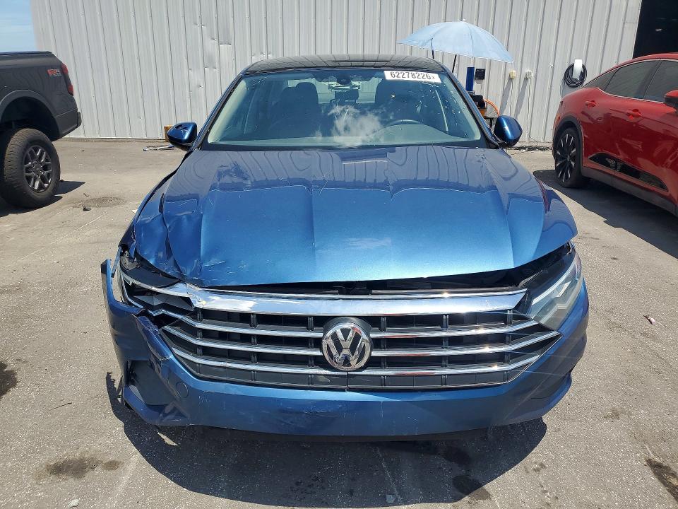 62278226 :رقم المزاد ، 3VWC57BU9LM077939 vin ، 2020 Volkswagen Jetta مزاد بيع