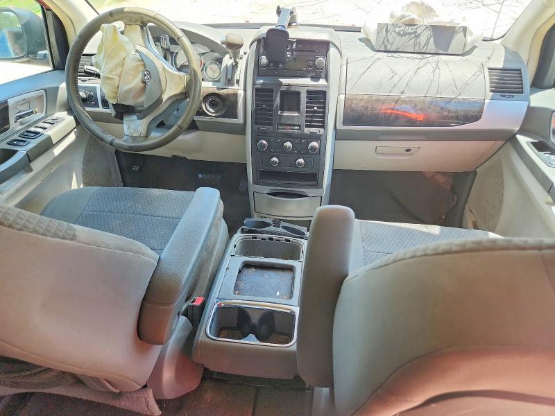 62632406 :رقم المزاد ، 2D4RN5D17AR349756 vin ، 2010 Dodge Grand Caravan مزاد بيع