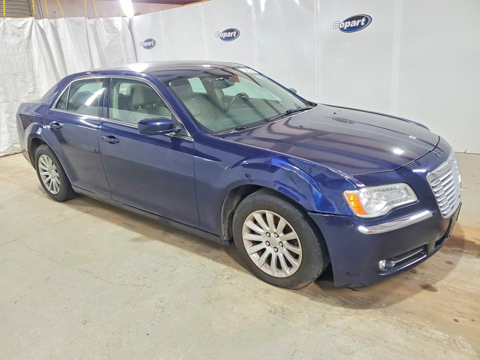 60258936 :رقم المزاد ، 2C3CCAAG8EH200881 vin ، 2014 Chrysler 300 مزاد بيع