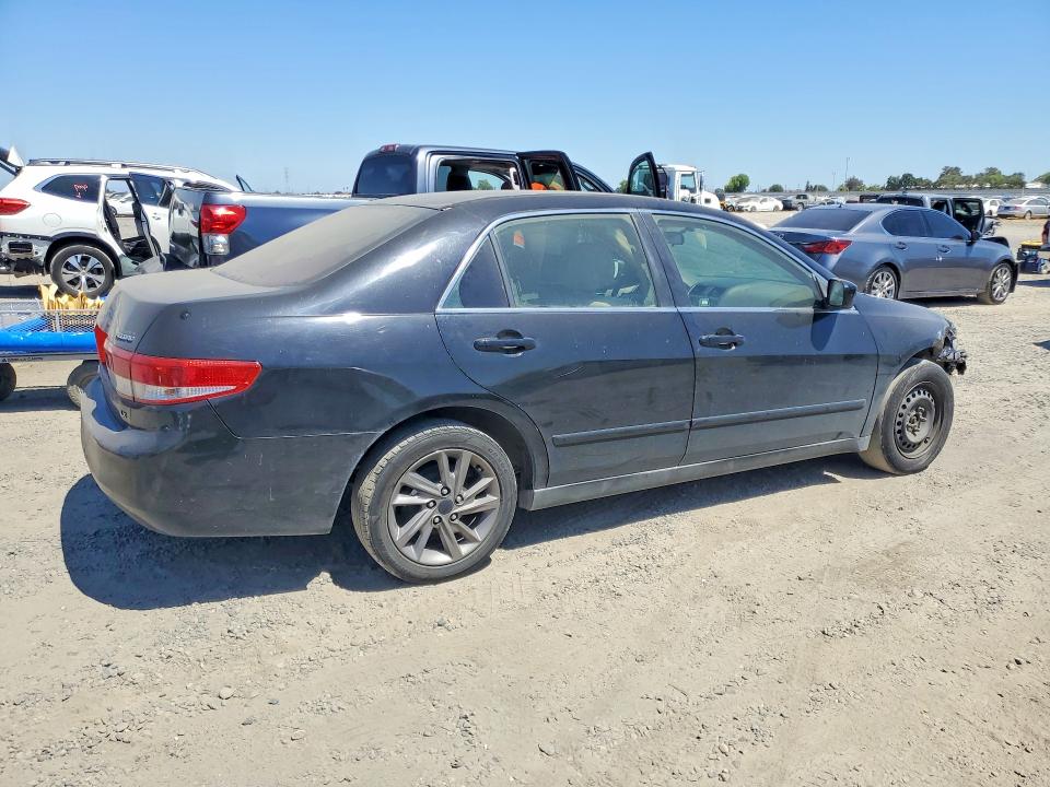 Продажа на аукционе авто 2003 Honda Accord, vin: JHMCM563X3C069330, номер лота: 60453486